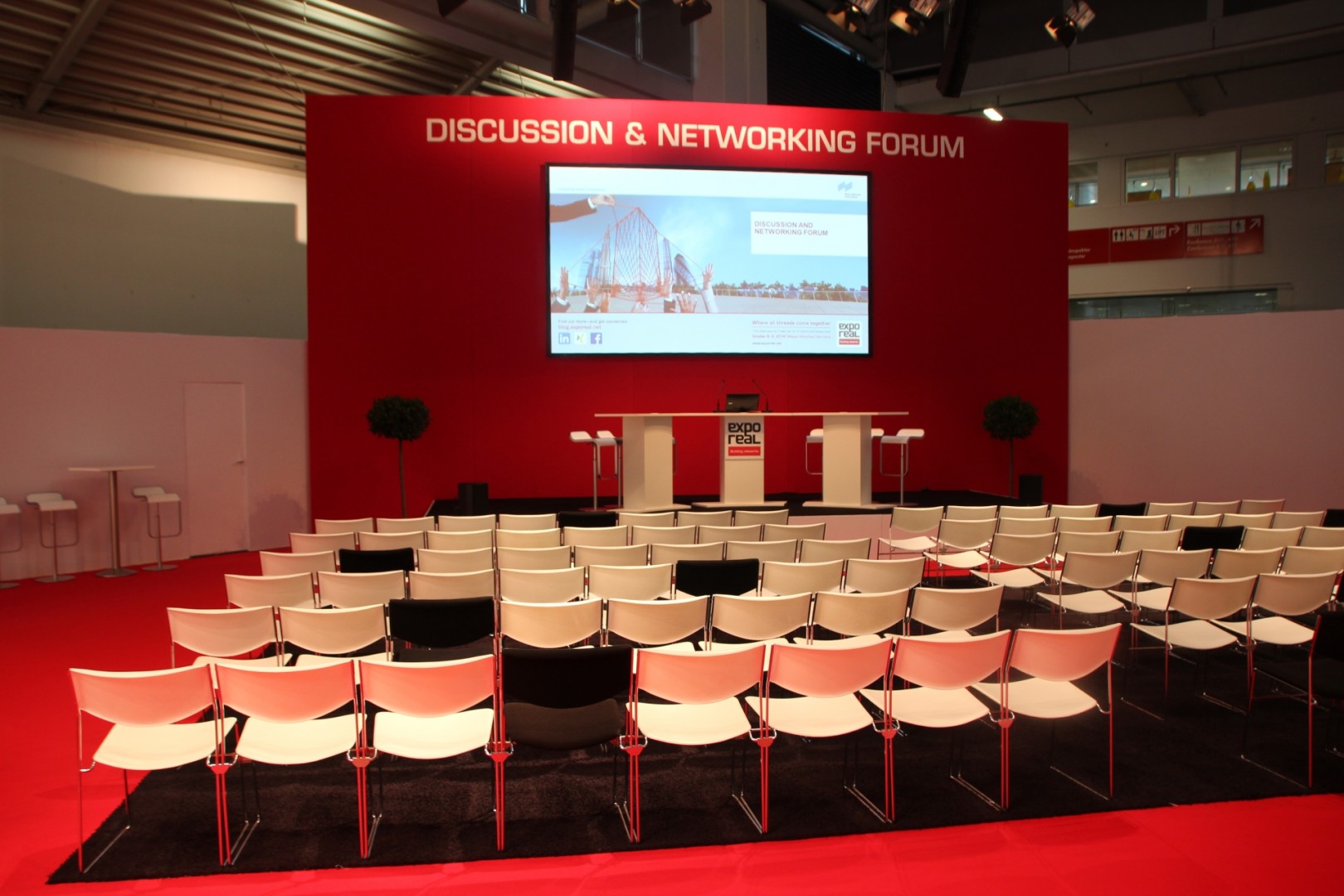 Kongress- und Vortragsbühnen